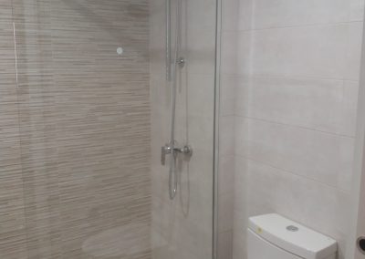 BAÑO SALLENT DE GÁLLEGO