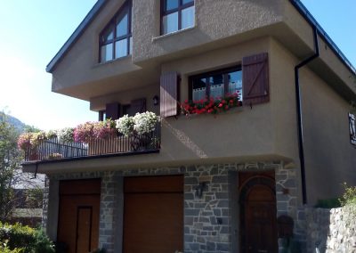 Reforma y aprovechamiento de espacio bajo cubierta en Panticosa (Huesca).